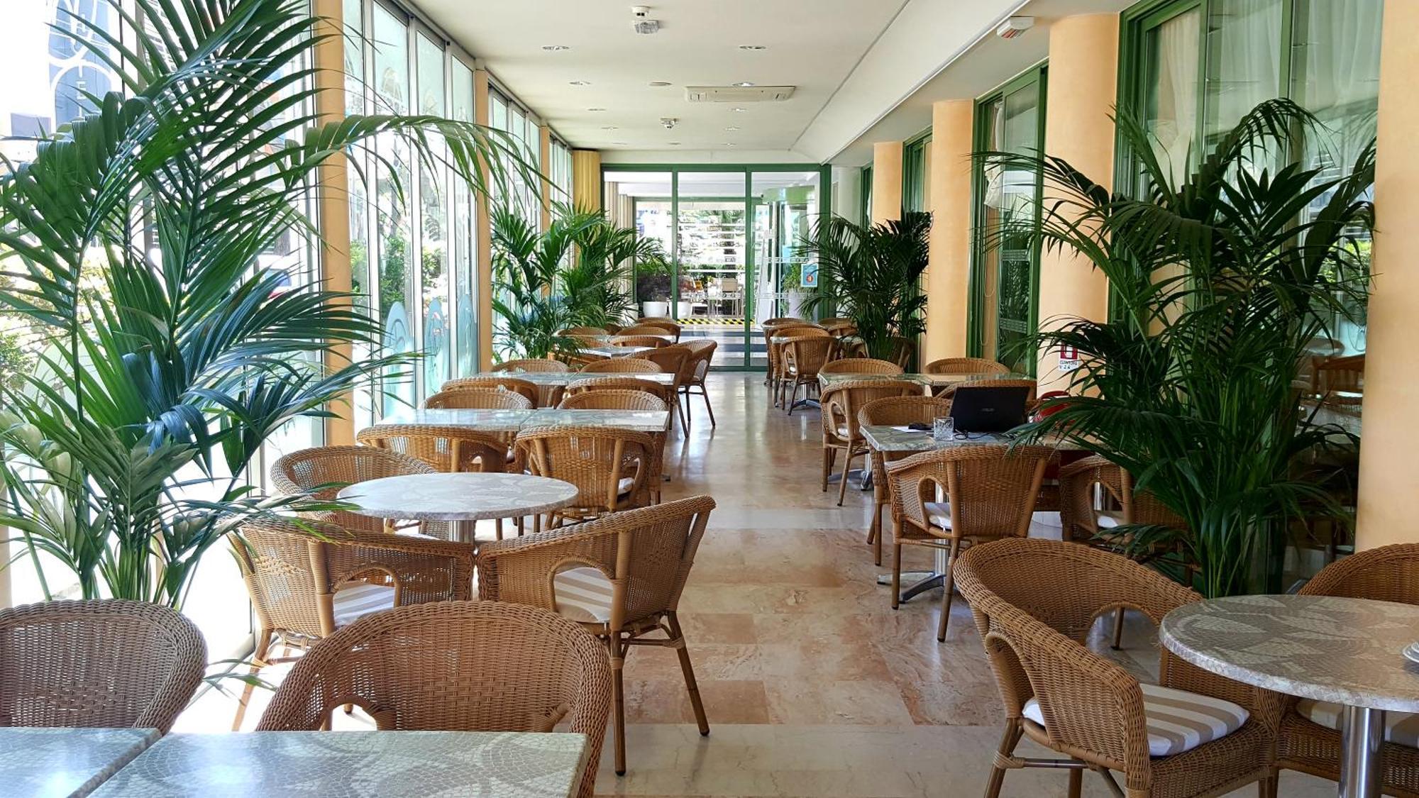 Hotel Poker Riccione Esterno foto