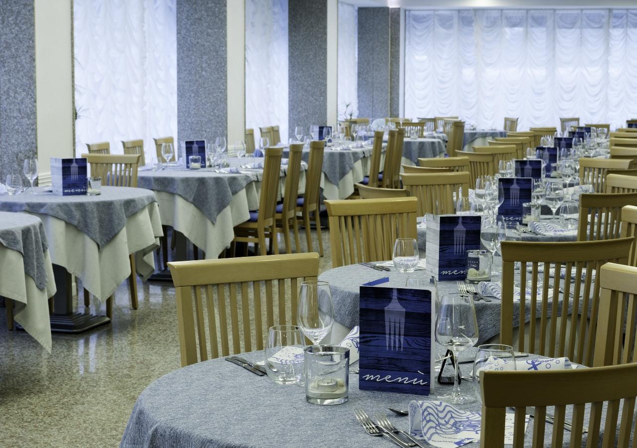 Hotel Poker Riccione Esterno foto